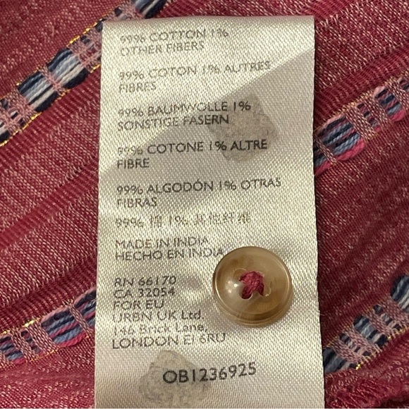 PILCRO by ANTHROPOLOGIE The Bo Boyfriend Embroidered Buttondown Shirt - Picture 11 of 13